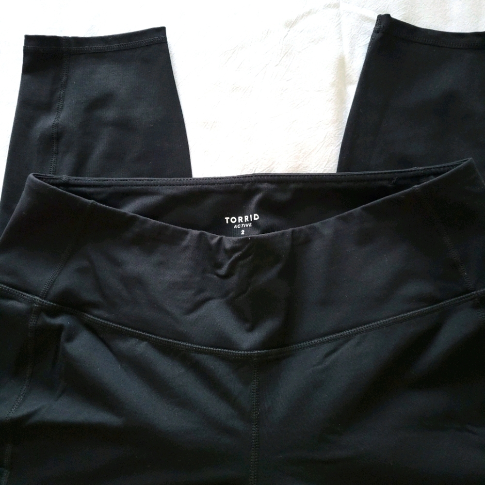 Torrid Black Active Leggings!!! Size 2